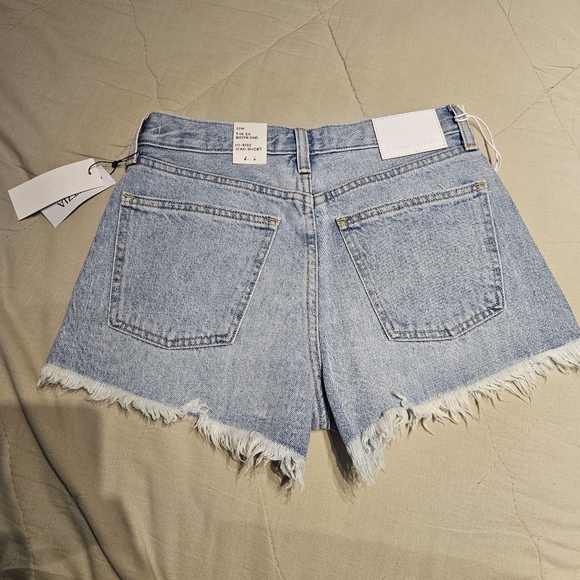 DENIM FORUM The Ex-Boyfriend Hi-Rise Denim Short Cut Off Short W23 Aritzia NWT - Picture 8 of 11